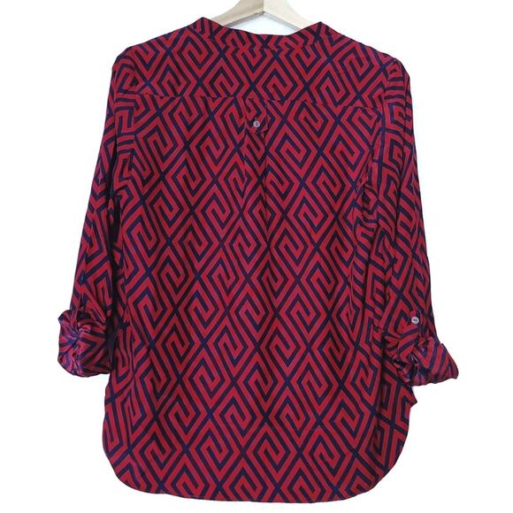 Alice & Trixie | 100% Silk Patterned Blouse - Picture 2 of 7